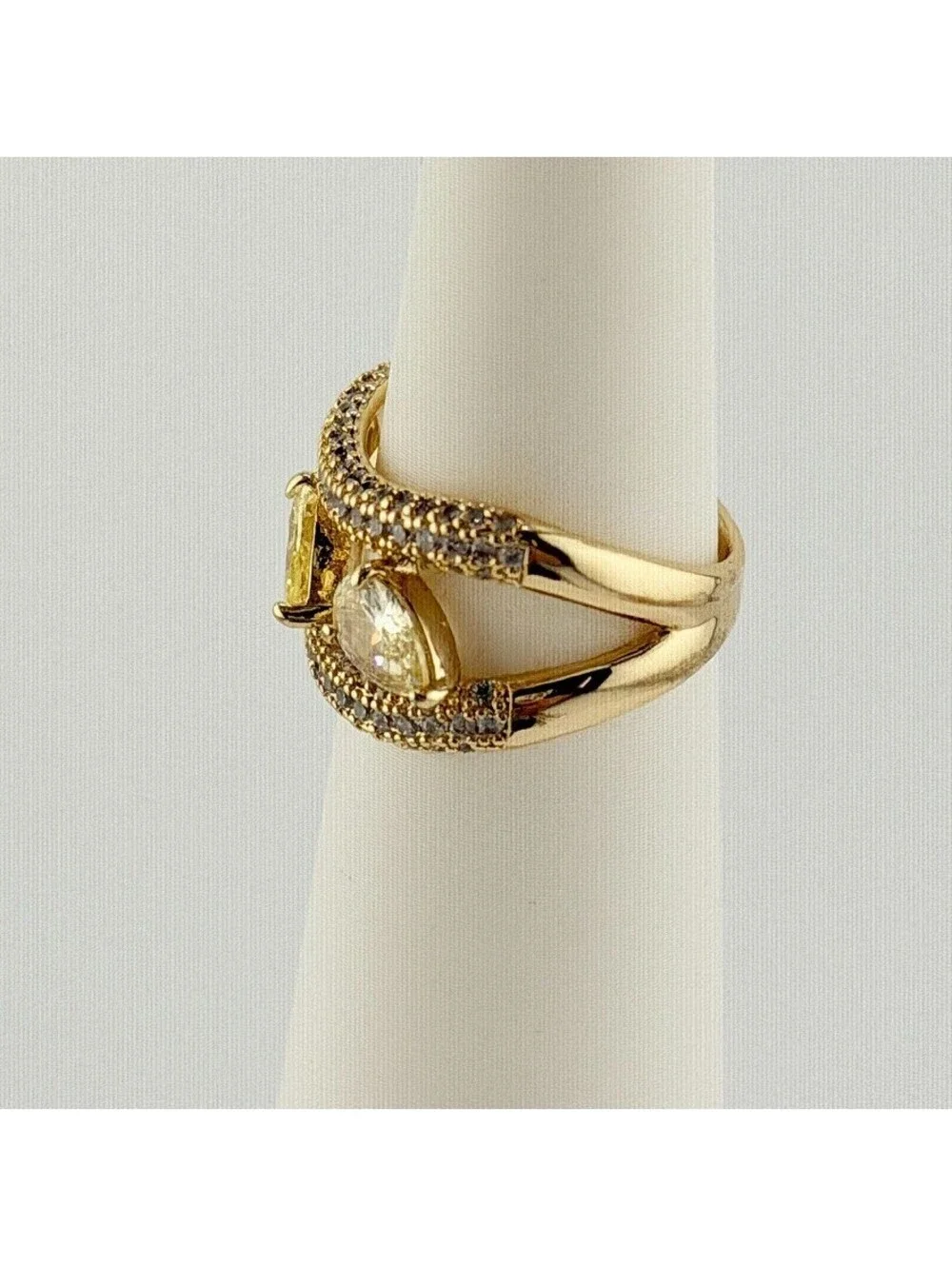 Bomb Party November Ring Sz 7.5 